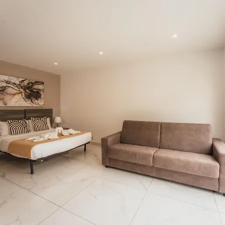 Cozy Penthouse In The Heart Of Paceville With Seaview - Olo Living By Sf Homes דירה Saint Julian's