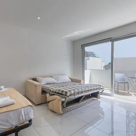 Cozy Penthouse In The Heart Of Paceville With Seaview - Olo Living By Sf Homes *