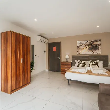 Cozy Penthouse In The Heart Of Paceville With Seaview - Olo Living By Sf Homes Apartament St. Julian's